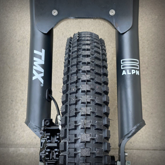 ALPN TMX27-DOWNHILL DOG